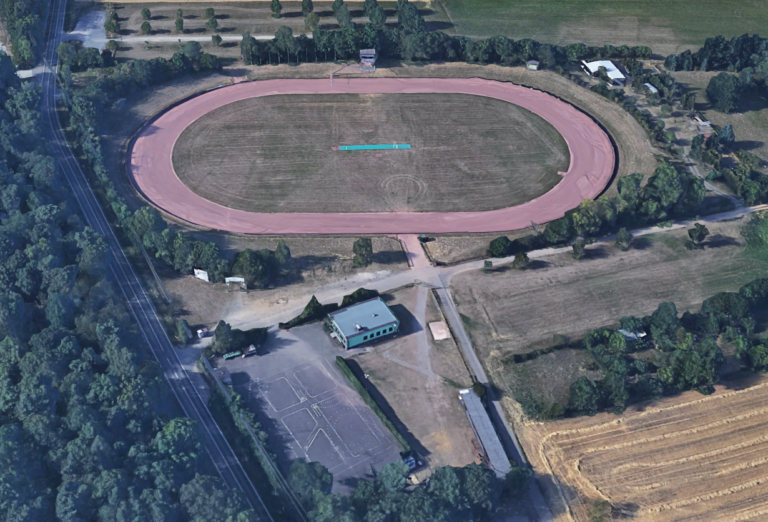Luftbild der Speedwaybahn